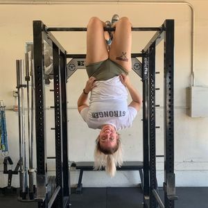 Meet your Posher, Kira